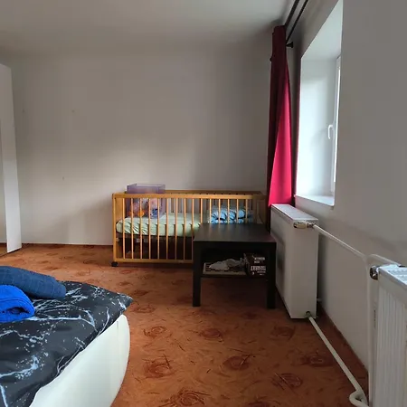 Soukromy V Rodinnem Dome S Kuchyni A Koupelnou, Ceny Vcetne Vsech Poplatku * Karlsbad